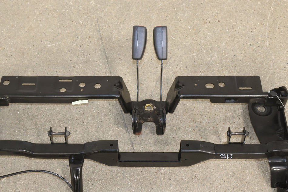 2005 Hummer H2- Front Seat Track