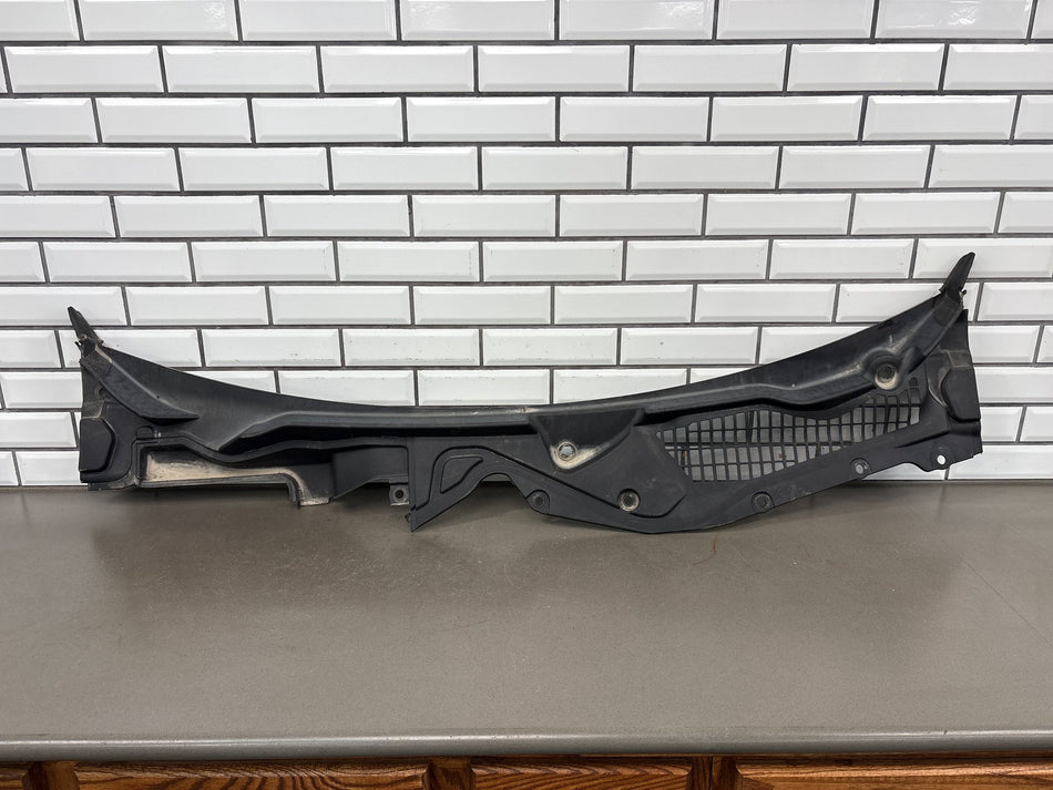 2015-2023 Ford Mustang S550 Windshield Wiper Cowl Grille Vent Panel Trim OEM