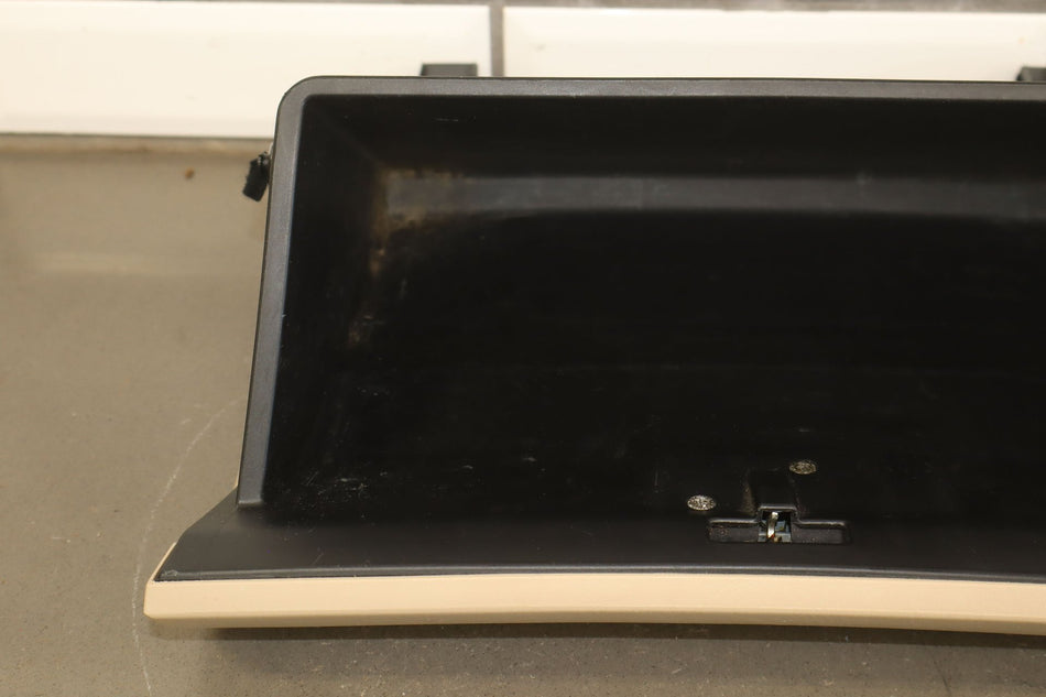 1998-2002 Toyota Land Cruiser Lexus LX470 Glove Box