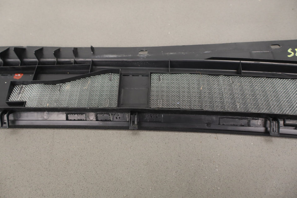 1999 Lexus LX470- Cowl Vent Panel