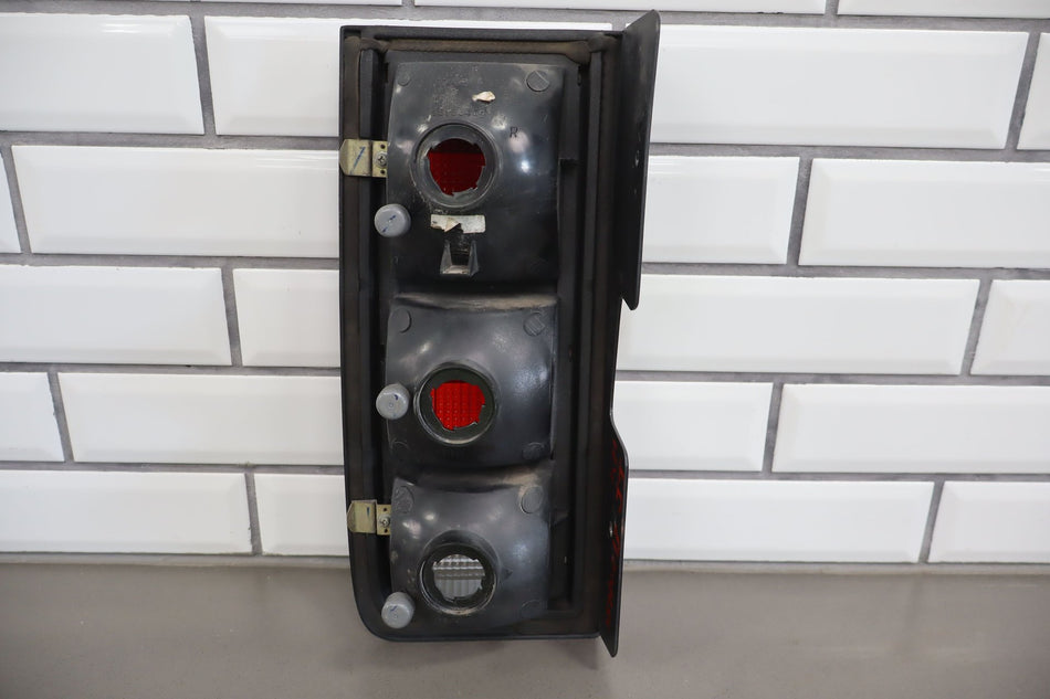 2005 Hummer H2- Right Tail Light