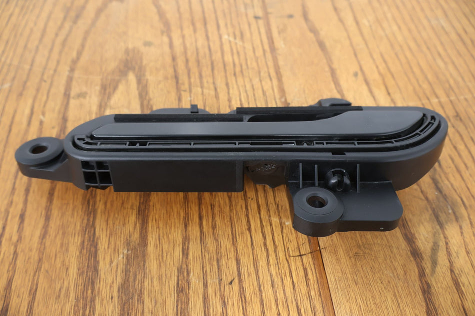 2022 Tesla 3 Left Front Door Handle OEM