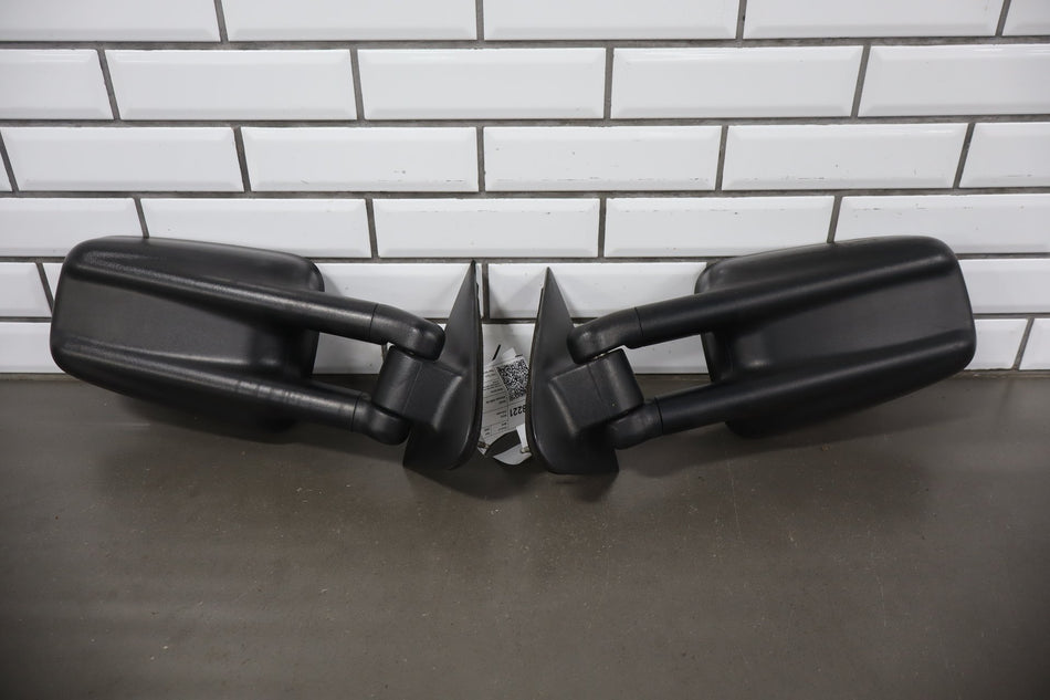 1999-2007 Chevrolet Silverado GMC Sierra GMT800 Manual Tow Mirror Pair