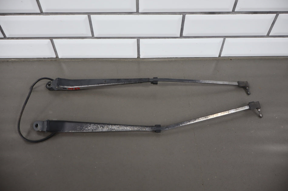 1993 Cadillac Fleetwood- Wiper Arm Pair