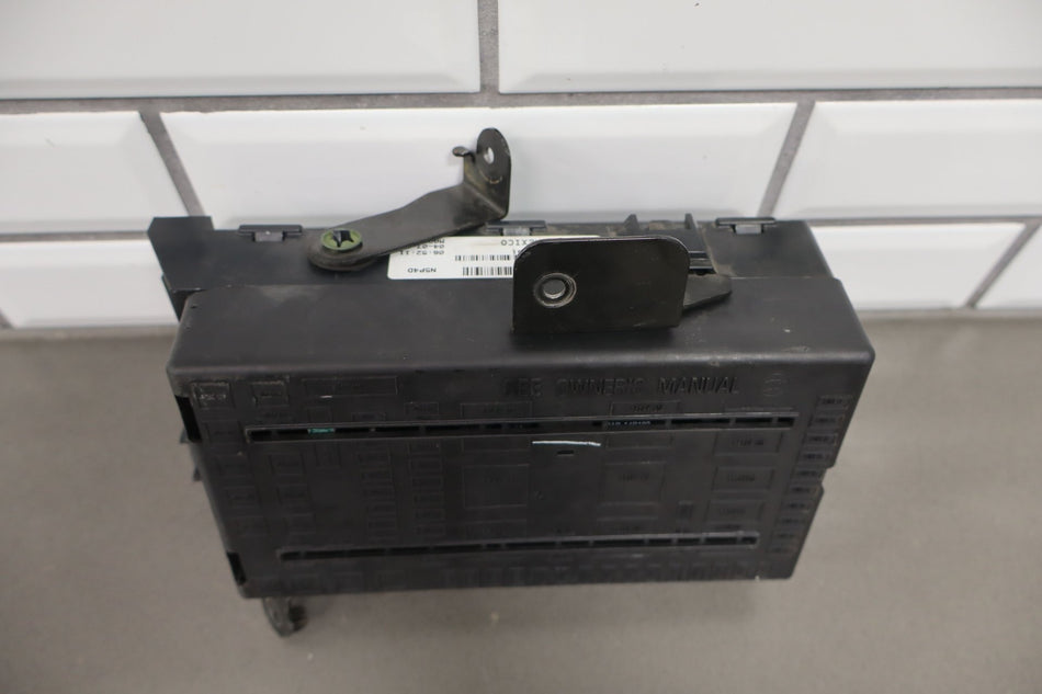 Cabin Fuse Box, 2003, Ford, F-250 Super Duty