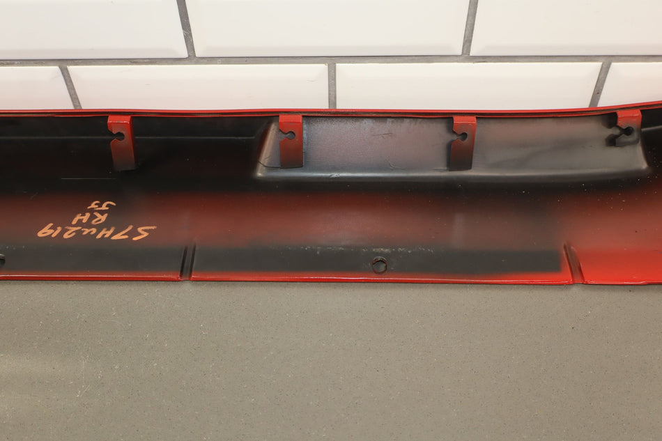 2007 Hummer H2- Right Rocker Molding