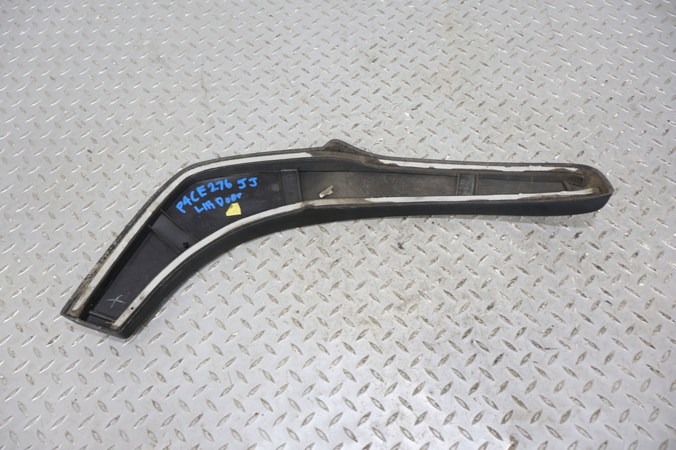 00-06 Chevy Tahoe Left Rear Door Molding (Black)