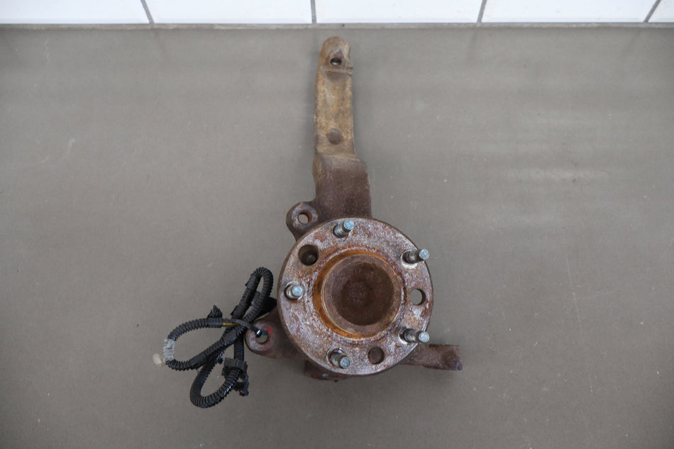 1998-2002 Chevrolet Camaro Pontiac Firebird Right Front Spindle