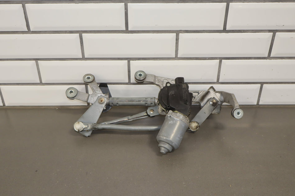 2011 Honda Fit Front Wiper Motor OEM