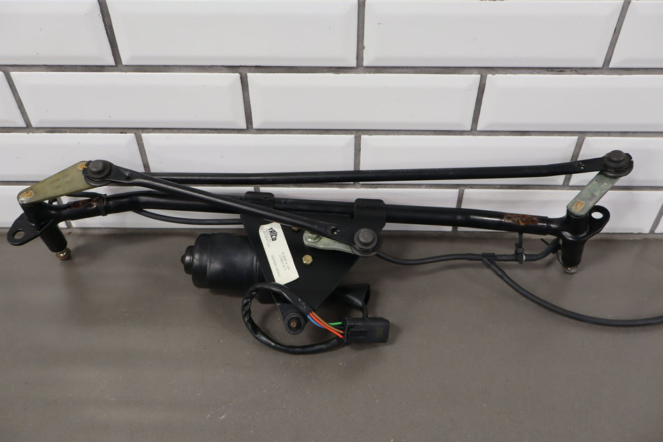 2000 Chrysler Prowler- Wiper Linkage