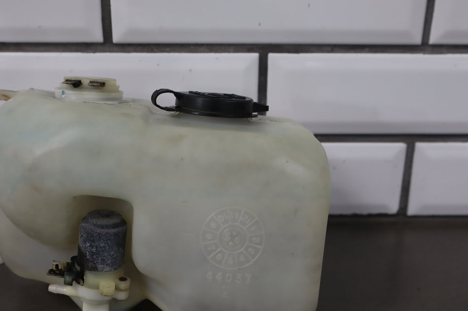 1996 Dodge Dakota Washer Bottle OEM