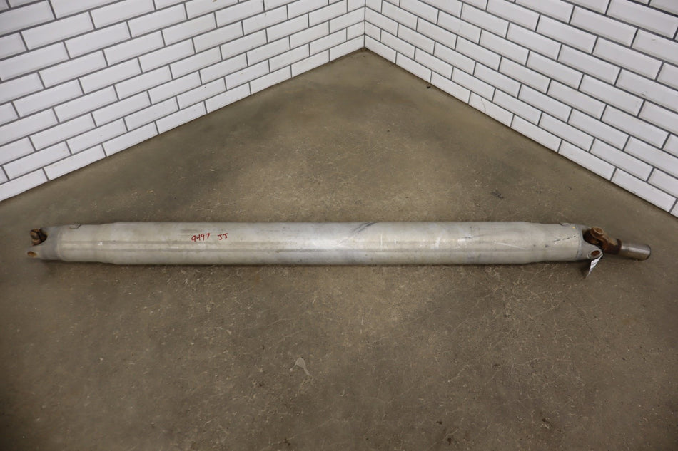 2001 Chevrolet Silverado 2500 GMT800- Rear Drive Shaft