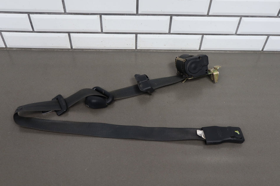 99-07 Ford F250 F350 Super Duty Crew Cab Driver Left LH Front Seat Belt OEM