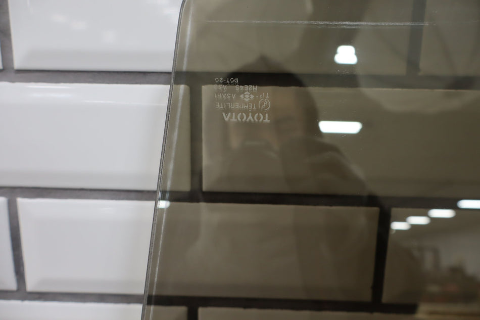 1997 Lexus LX450- Left Rear Door Window