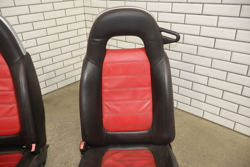 2004 Chevrolet SSR- Front Seat