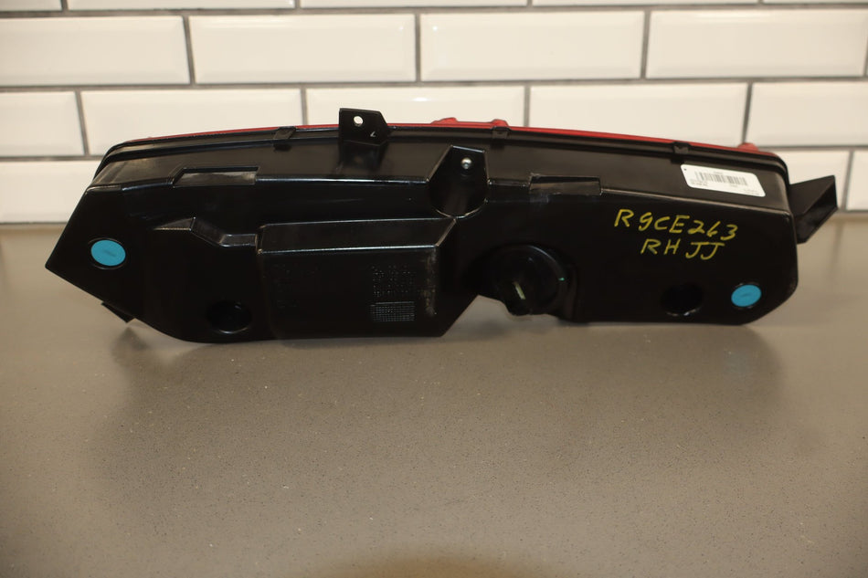 2016 Chevrolet Corvette- Right Tail Light