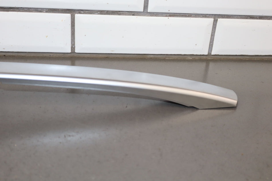 2003-2006 Chevy SSR RH Right Passenger Interior Door Handle Satin Silver Trim