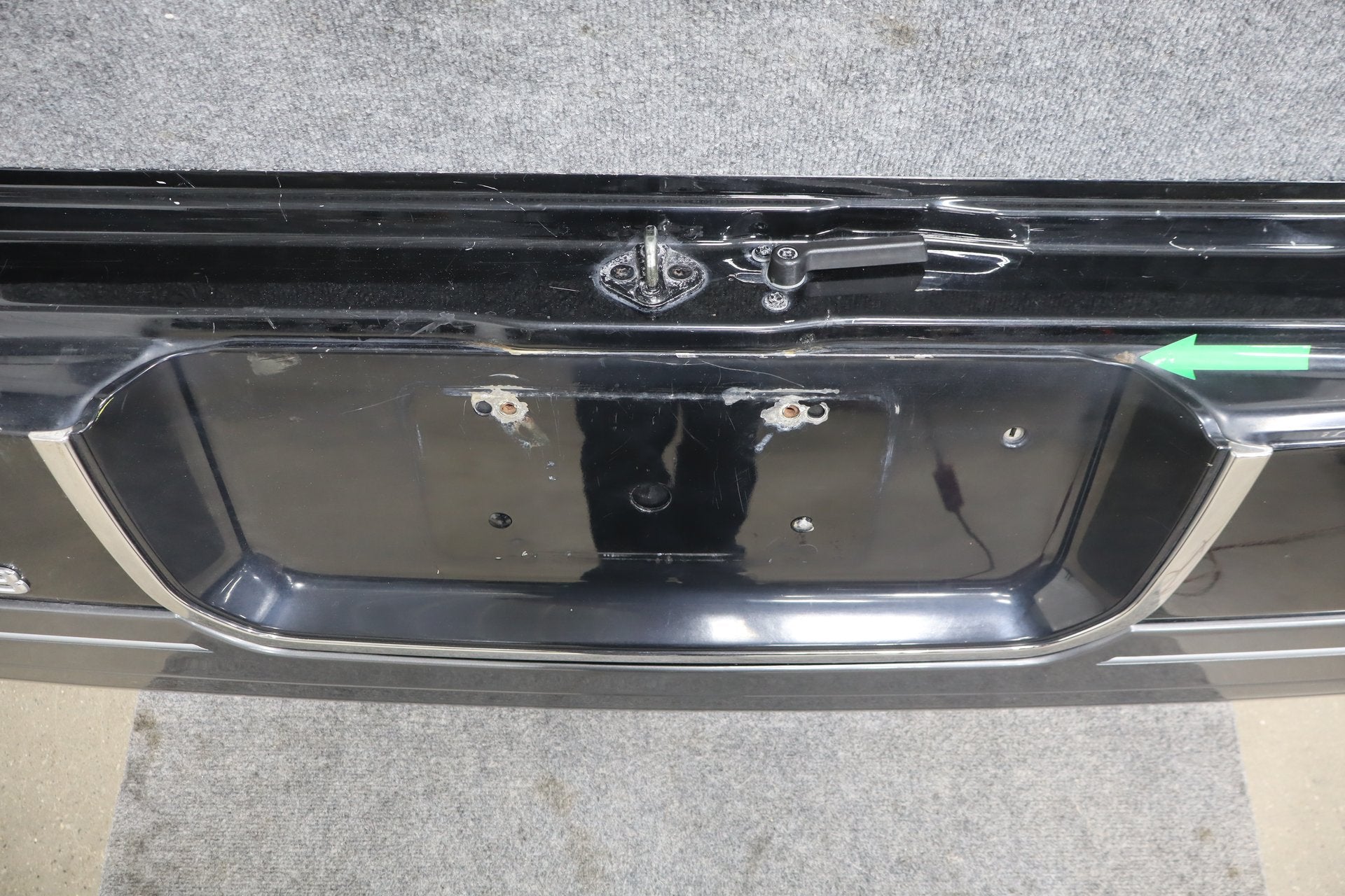 1998-2002 Lexus LX470 Decklid/Tailgate black onyx 202 – J & J Auto
