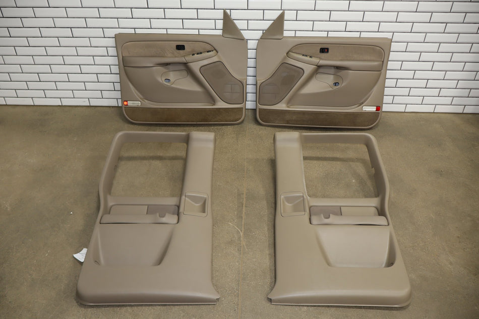 99-02 Chevrolet Silverado Ext Cab Door Panel Set Tan 52D