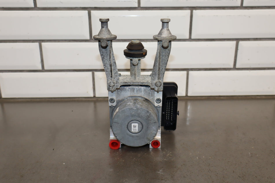 2015-16 Dodge Challenger ABS Pump Module 68225577AA