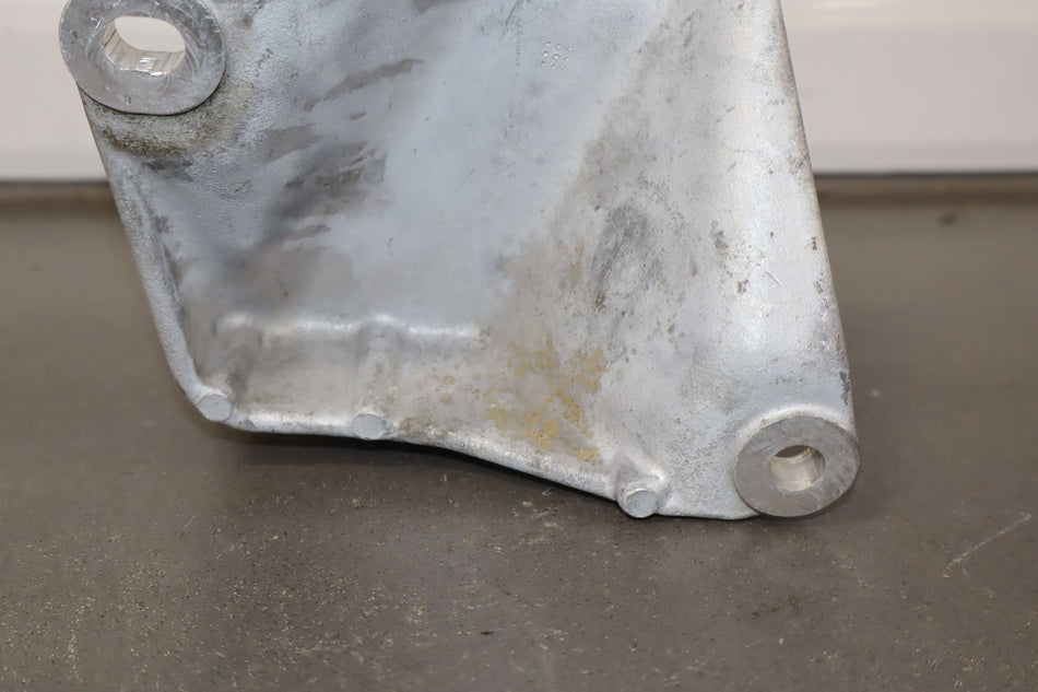 2006 Cadillac XLR- Engine Mount