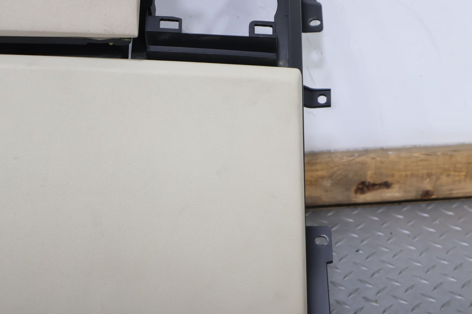 2010 Land Rover Range Rover Sport- Glove Box