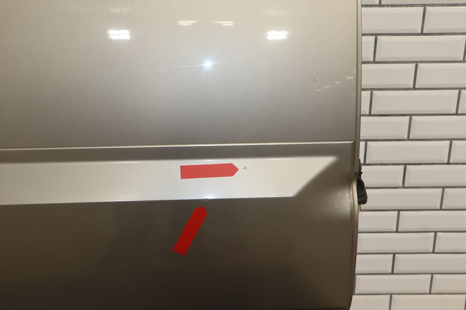 2003 Cadillac Escalade- Right Rear Door