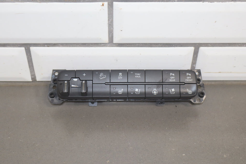 2017-2018 Ram 2500 Power Wagon Dash Mounted Switch Panel 68273273AA OEM