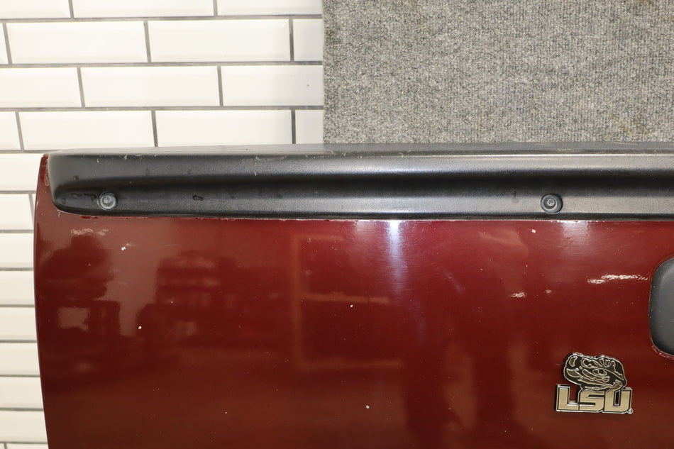 99-07 Chevrolet Silverado Tailgate Dark Carmine Red 51