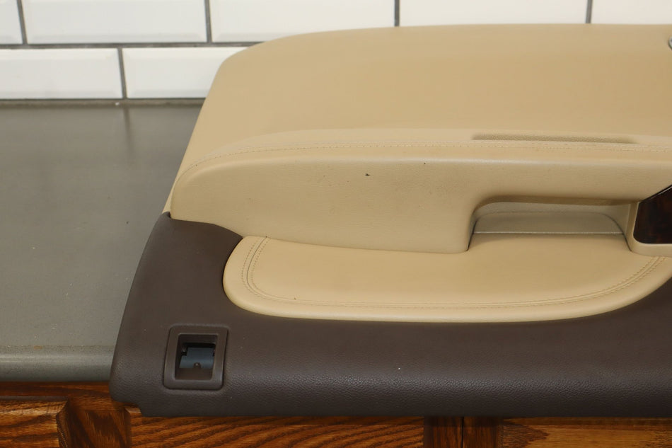2012 GMC Yukon XL 1500- Rear Door Trim
