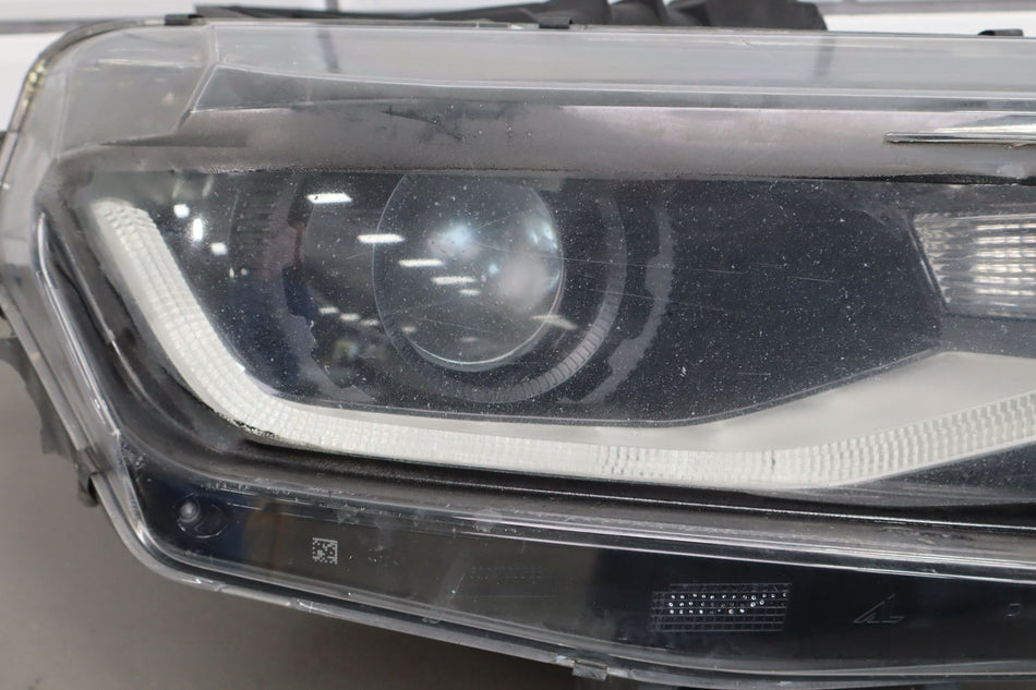 2018 Chevrolet Camaro- Right Headlamp