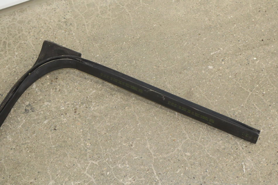 2003-2006 Chevy SSR Convertible Boot Cover Weather Stripping Seal