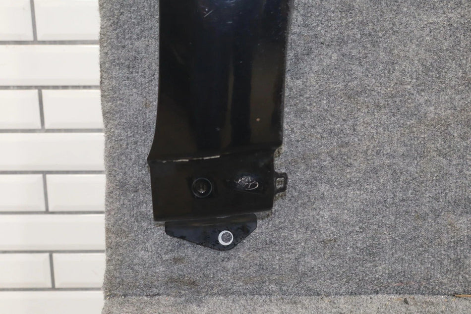 2011 Lexus GX460- Right Fender