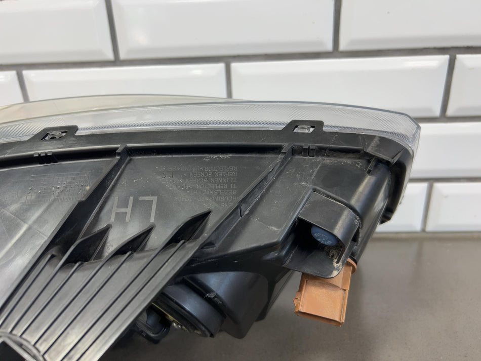 2016 Jeep Grand Cherokee- HEADLAMP ASSEMBLY