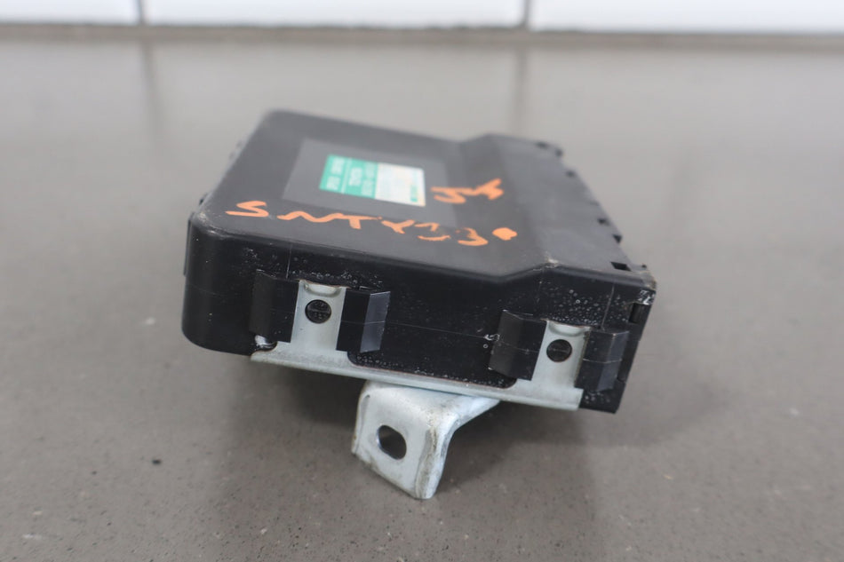 1992 Toyota Land Cruiser- Chassis Control Module