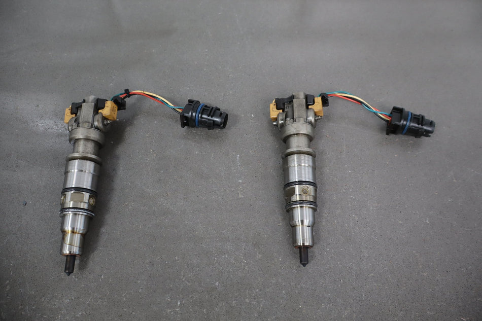 2006 Ford F-250 6.0L Powerstroke OEM Fuel Injector Cores Set (8)