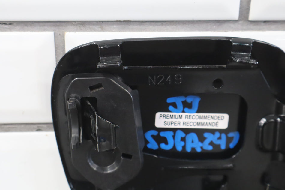 2018 Fiat 124 Spider- Fuel Filler Door