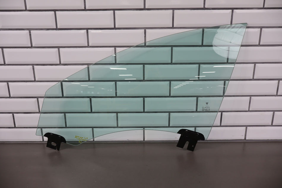2016 Tesla Model S Left Front Door Window OEM