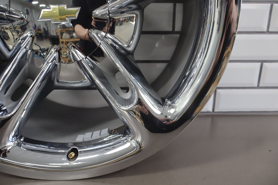 2005 Chevrolet SSR- Wheel