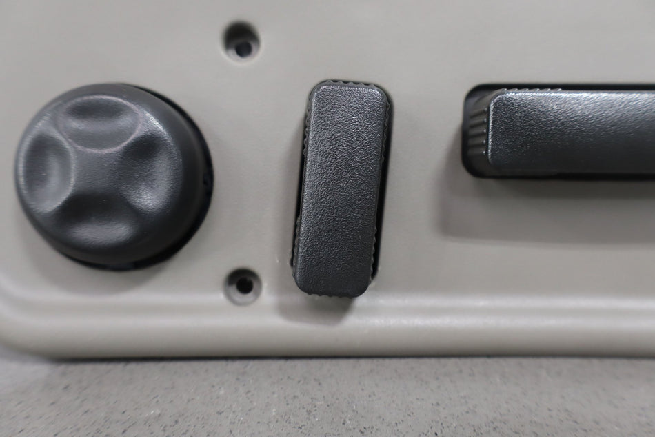 2003 Hummer H2- Seat Switch
