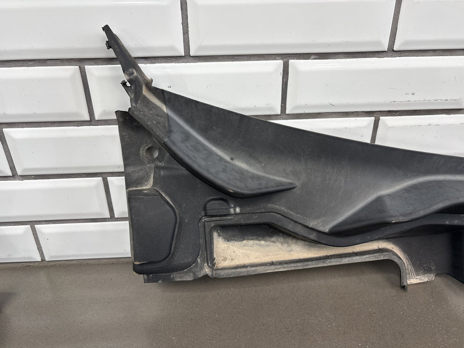 2015-2023 Ford Mustang S550 Windshield Wiper Cowl Grille Vent Panel Trim OEM