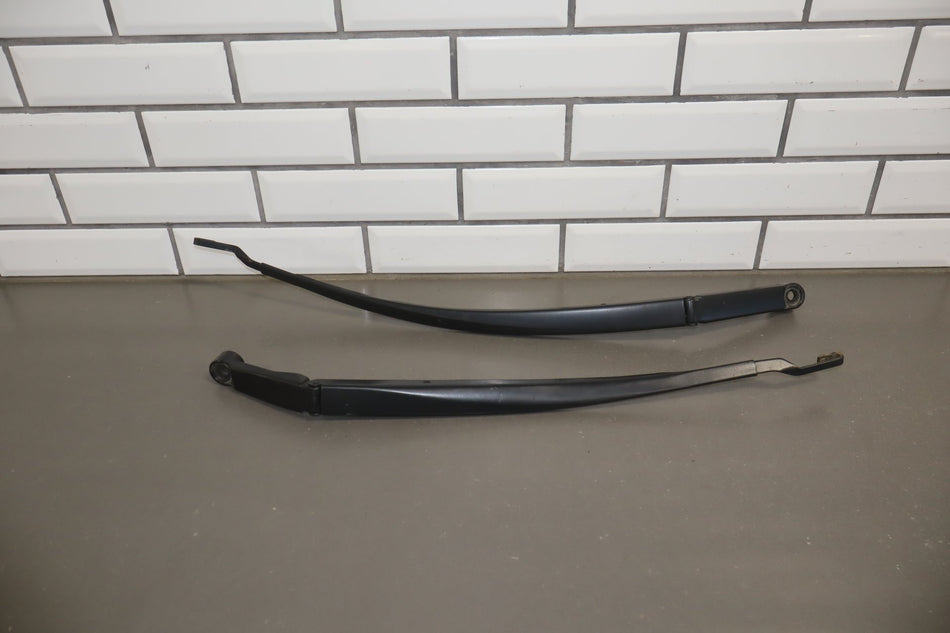 2012 Toyota Sienna XLE Wiper Arm Pair