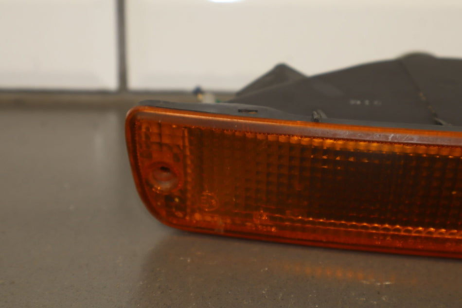1992 Toyota Land Cruiser- Right Front Lamp