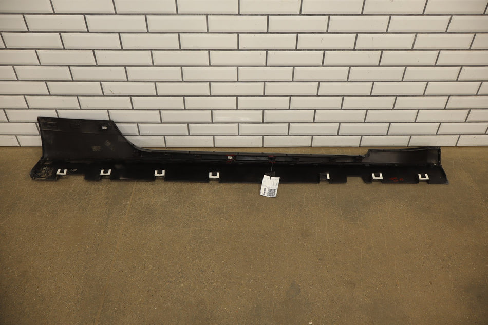 2015 Ford Mustang GT Left Rocker Molding Black UA