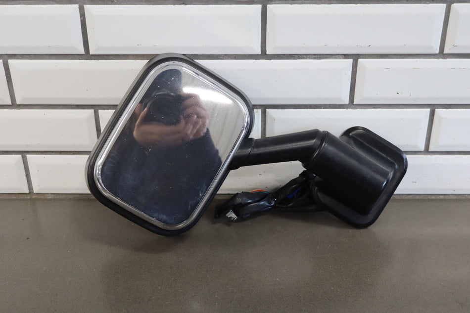 2003-2007 Hummer H2 Right Passenger Power Door Mirror - Chrome Trim