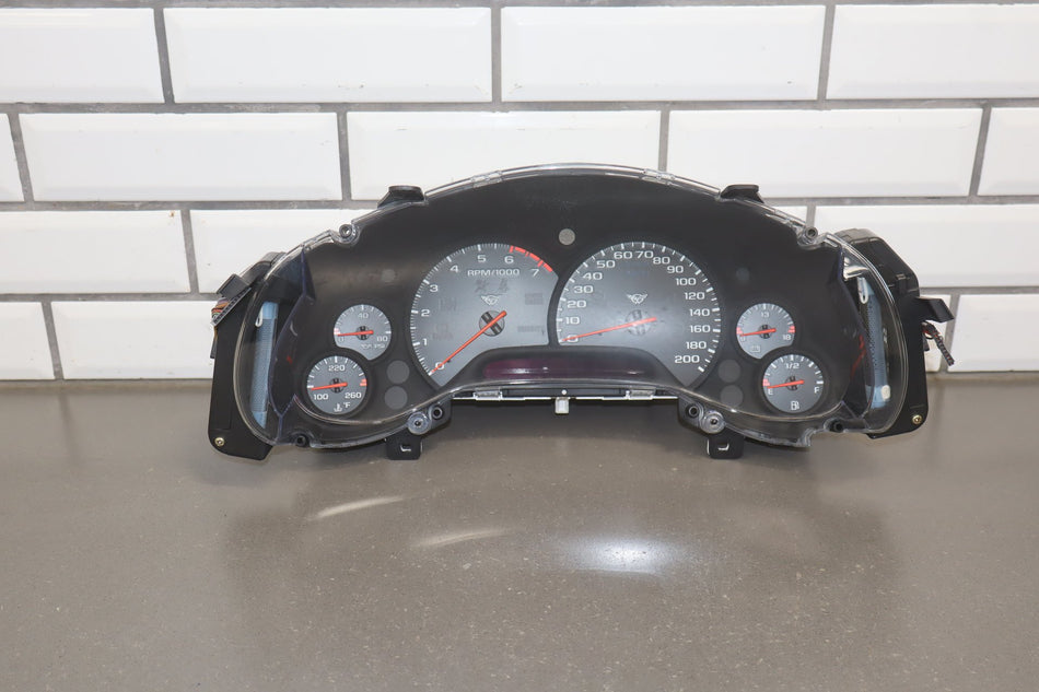 1997-2004 Chevrolet Corvette C5- Instrument Cluster 10408309
