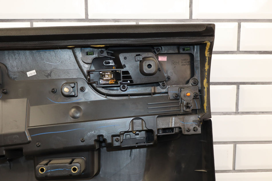 2008 Hummer H2- Rear Door Trim