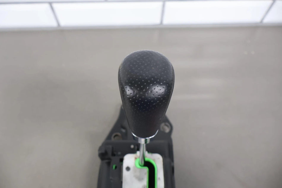 2012 Chrysler 300- Floor Shifter