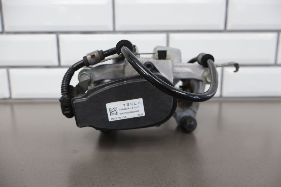 2018 Tesla 3- Caliper