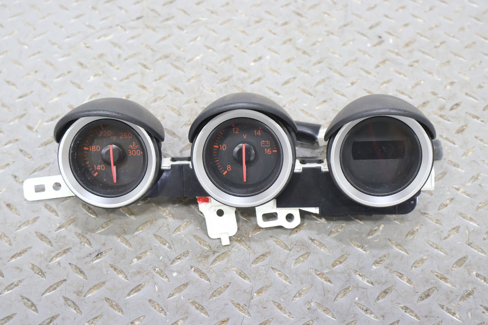 2012 Nissan 370Z- Gauge